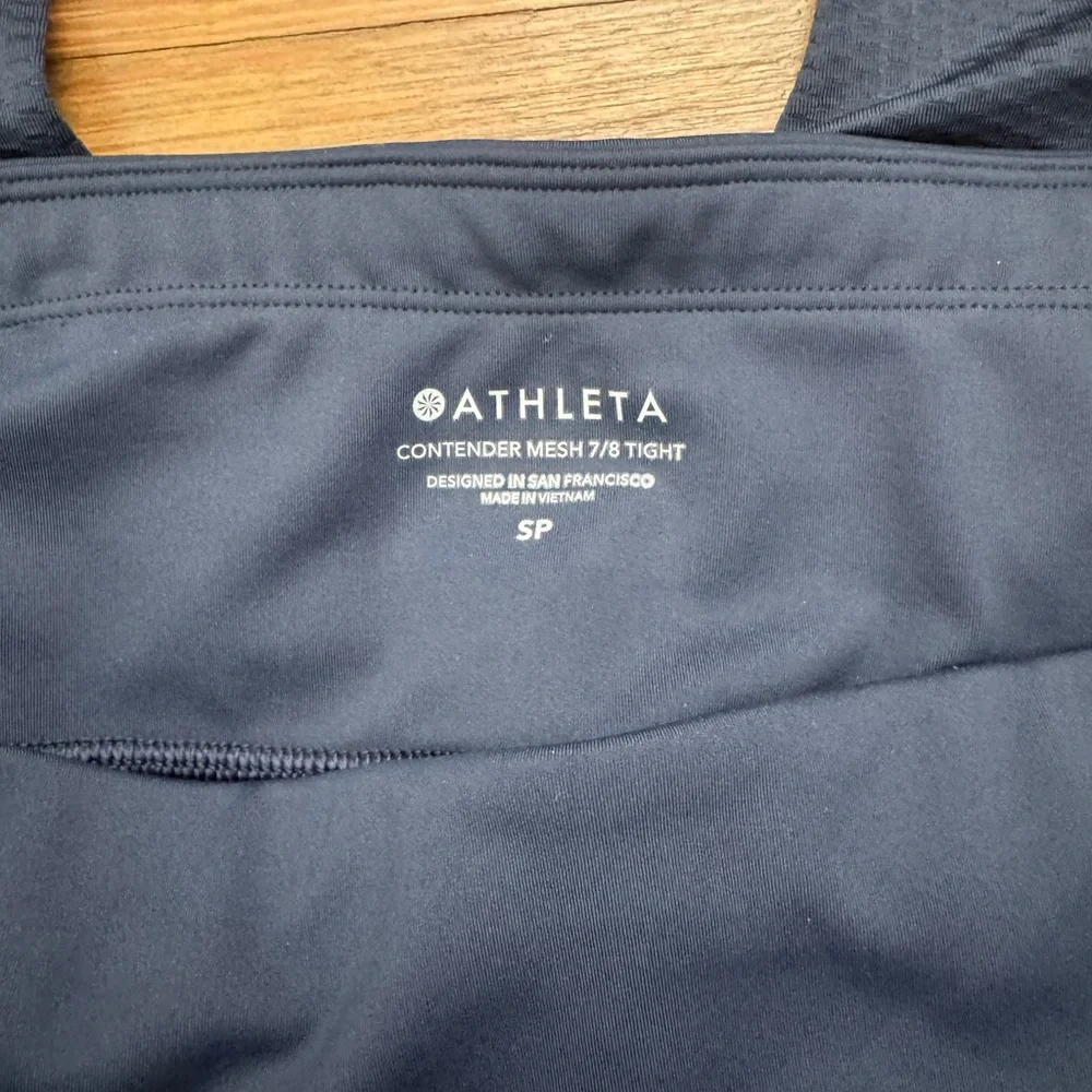 Athleta Contender Mesh 7/8 Tight Leggings - Picture 4 of 4